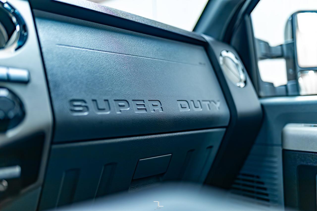 2016 Ford F-250 4x4 Crew Cab XLT Diesel Red Deer AB