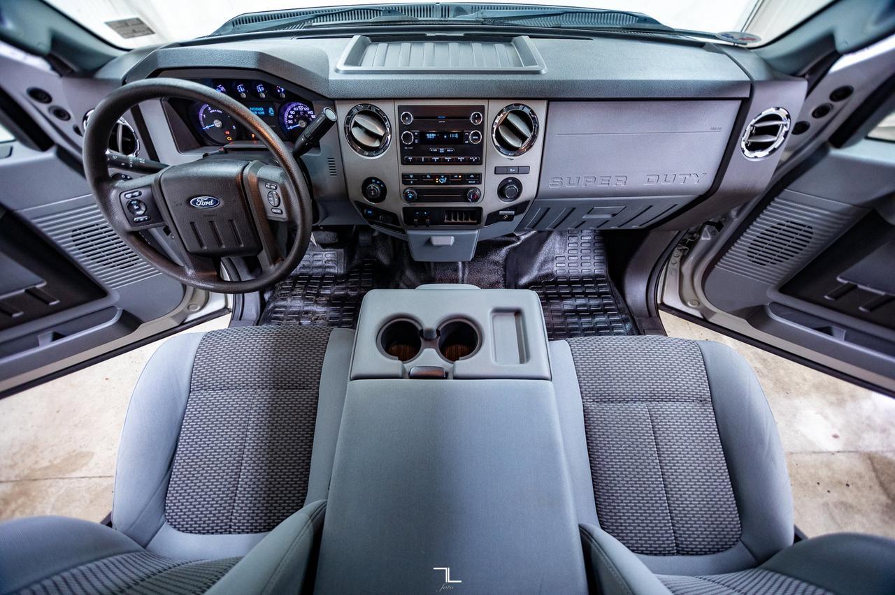 2016 Ford F-250 4x4 Crew Cab XLT Longbox Diesel Red Deer AB