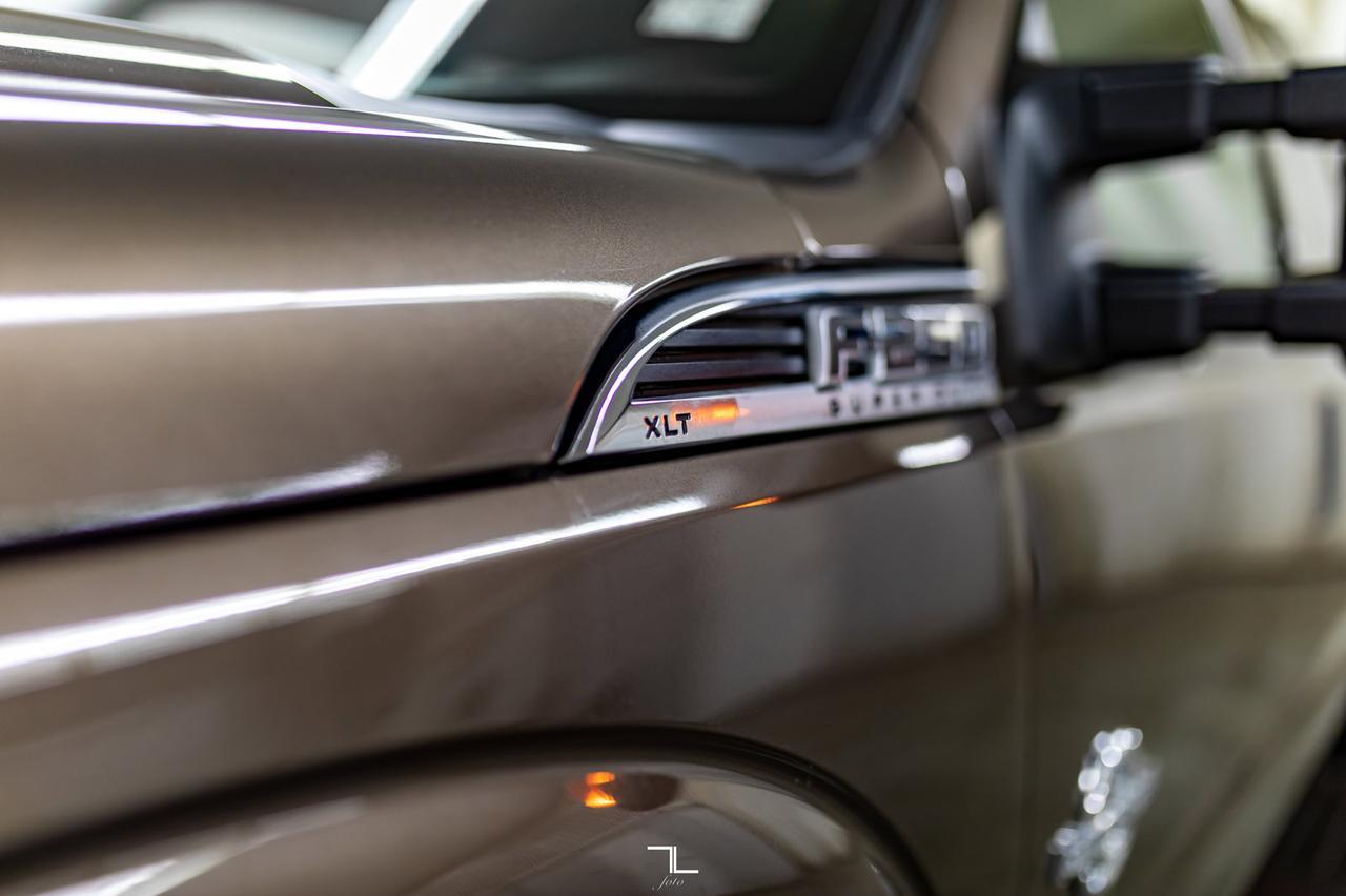 2016 Ford F-250 4x4 Crew Cab XLT Longbox Diesel Red Deer AB