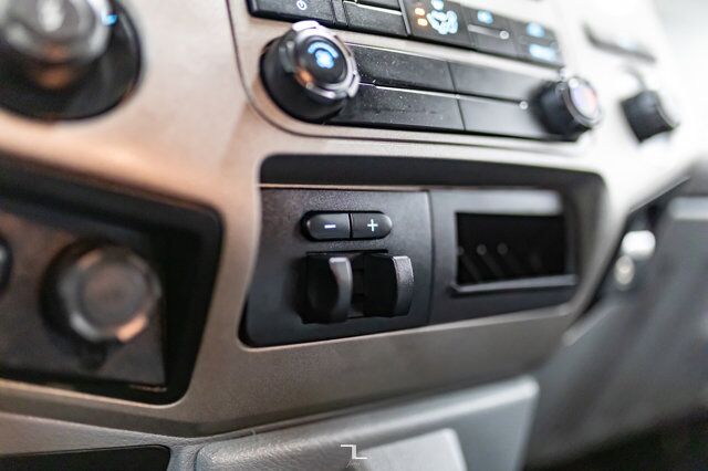 2016 Ford F-250 4x4 Crew Cab XLT Longbox Diesel Red Deer AB