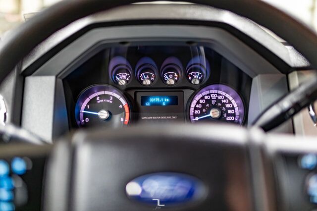 2016 Ford F-250 4x4 Crew Cab XLT Longbox Diesel Red Deer AB