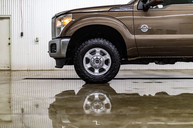 2016 Ford F-250 4x4 Crew Cab XLT Longbox Diesel Red Deer AB