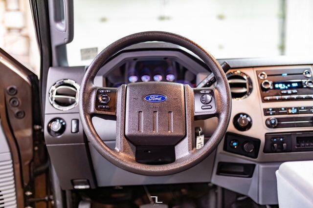 2016 Ford F-250 4x4 Crew Cab XLT Longbox Diesel Red Deer AB