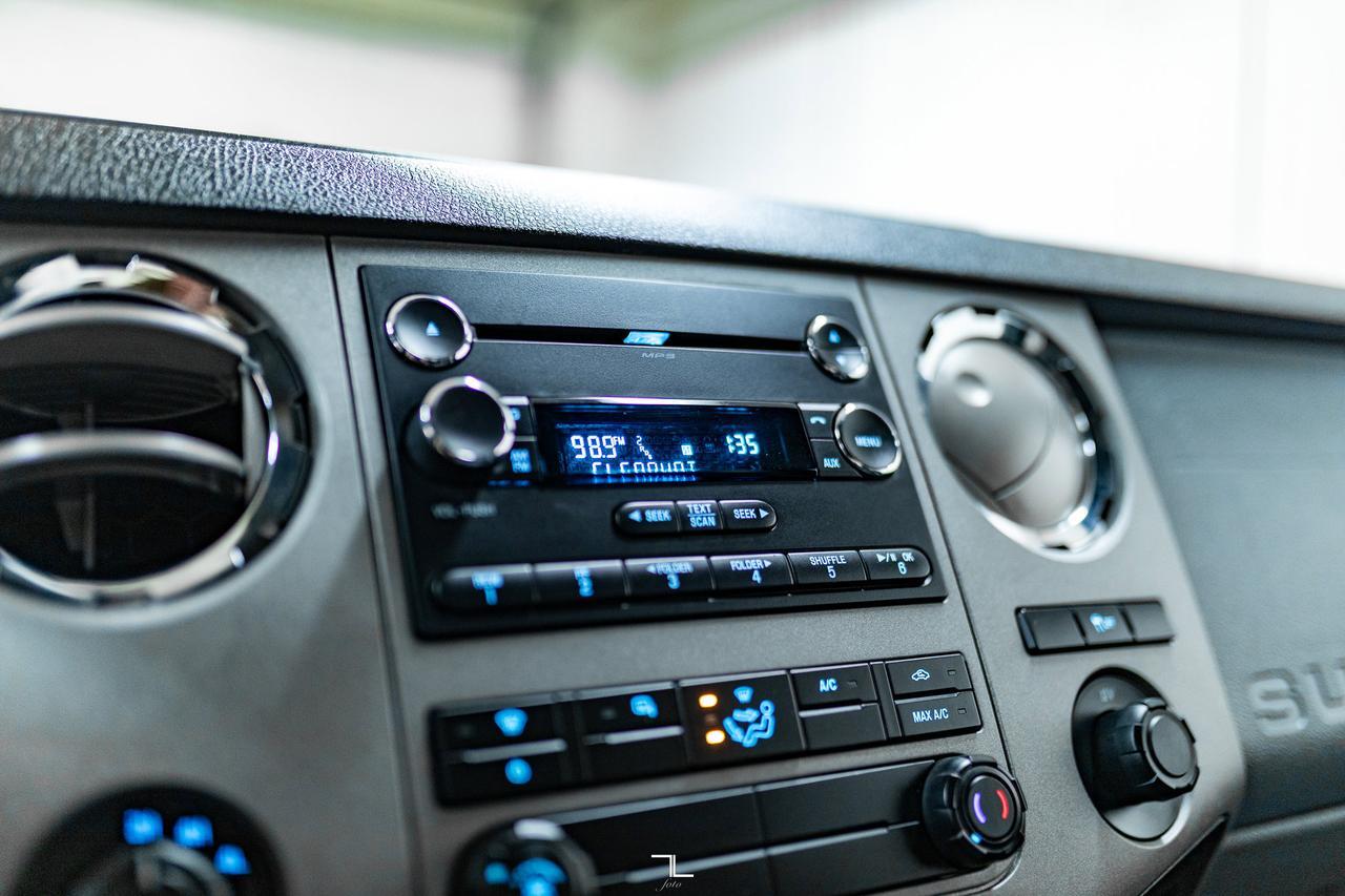 2016 Ford F-250 4x4 Crew Cab XLT Longbox Diesel Red Deer AB