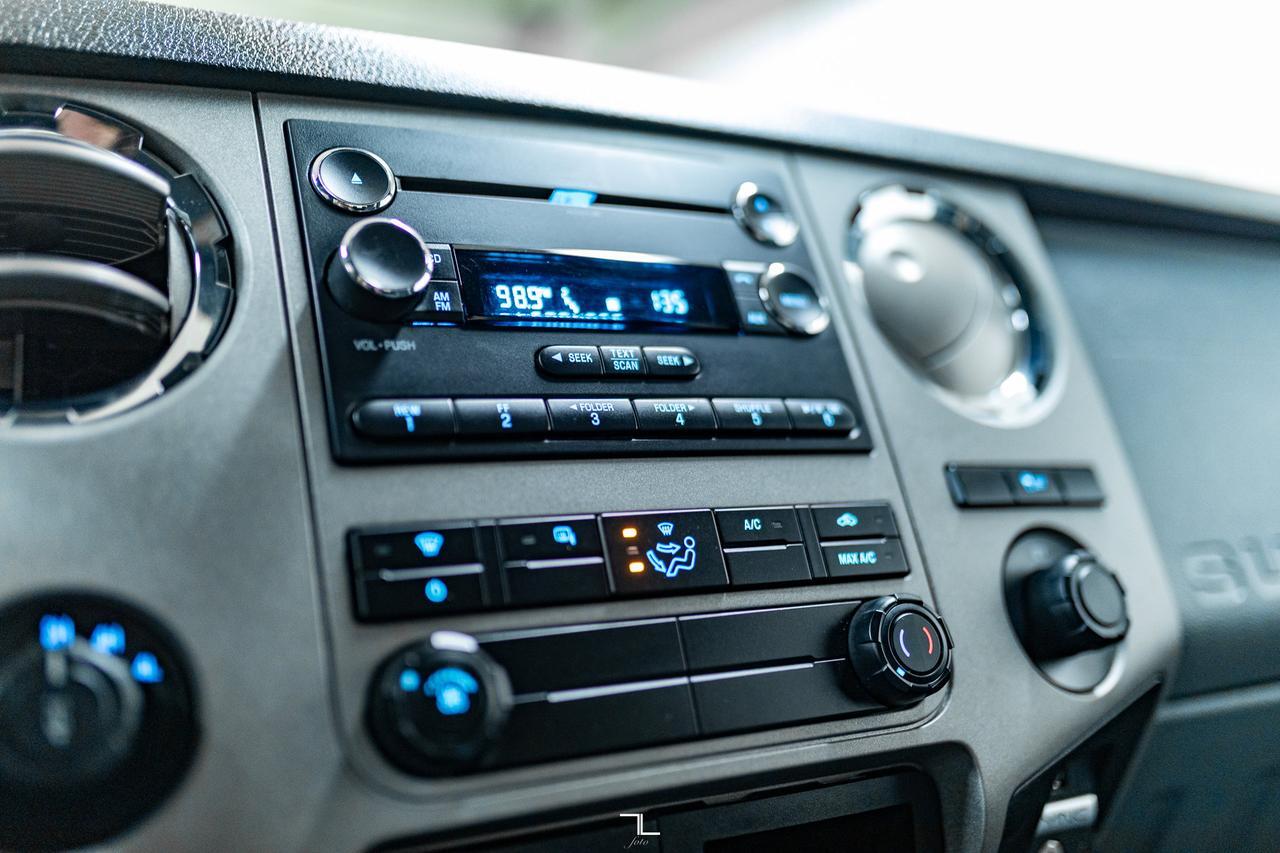 2016 Ford F-250 4x4 Crew Cab XLT Longbox Diesel Red Deer AB