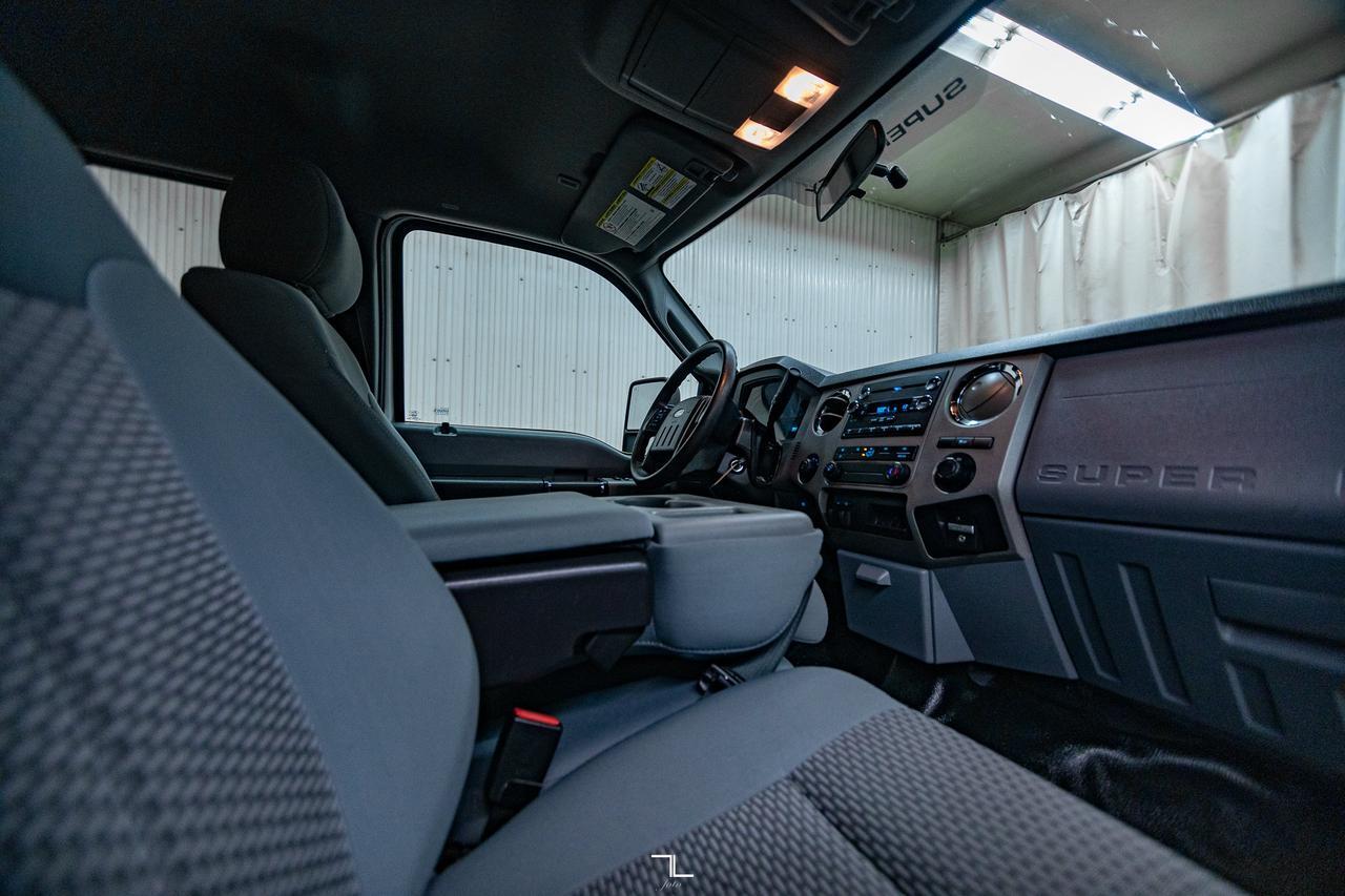 2016 Ford F-250 4x4 Crew Cab XLT Longbox Diesel Red Deer AB