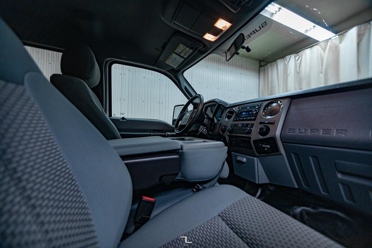 2016 Ford F-250 4x4 Crew Cab XLT Longbox Diesel Red Deer AB