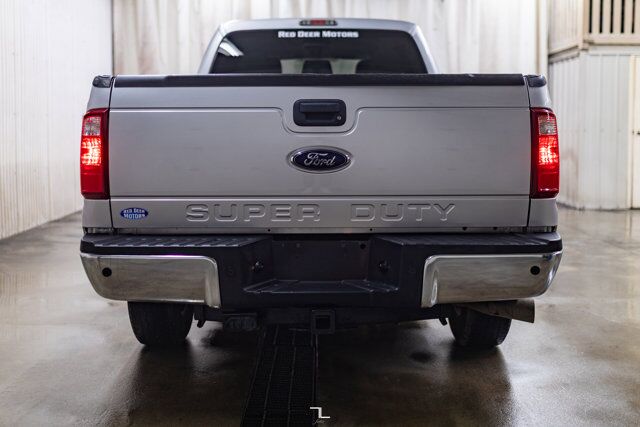 2016 Ford F-250 4x4 Crew Cab XLT Longbox Diesel Red Deer AB