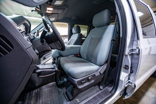 2016 Ford F-250 4x4 Crew Cab XLT Longbox Diesel Red Deer AB