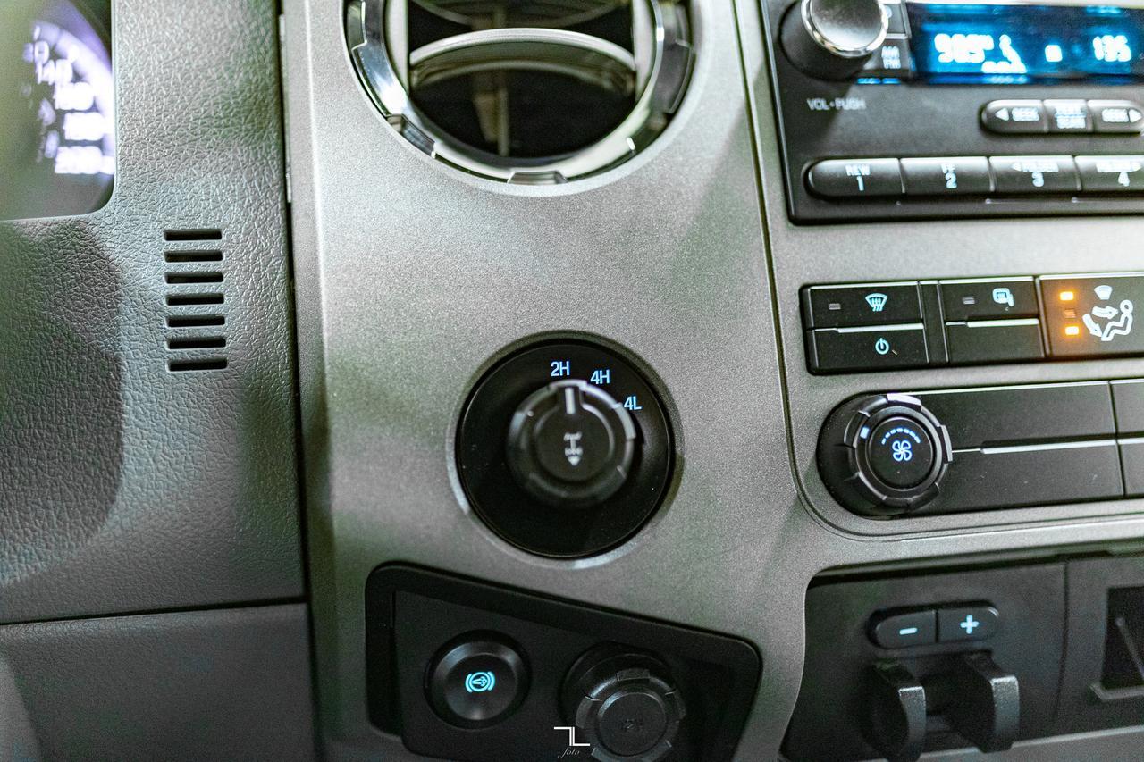 2016 Ford F-250 4x4 Crew Cab XLT Longbox Diesel Red Deer AB