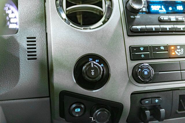 2016 Ford F-250 4x4 Crew Cab XLT Longbox Diesel Red Deer AB