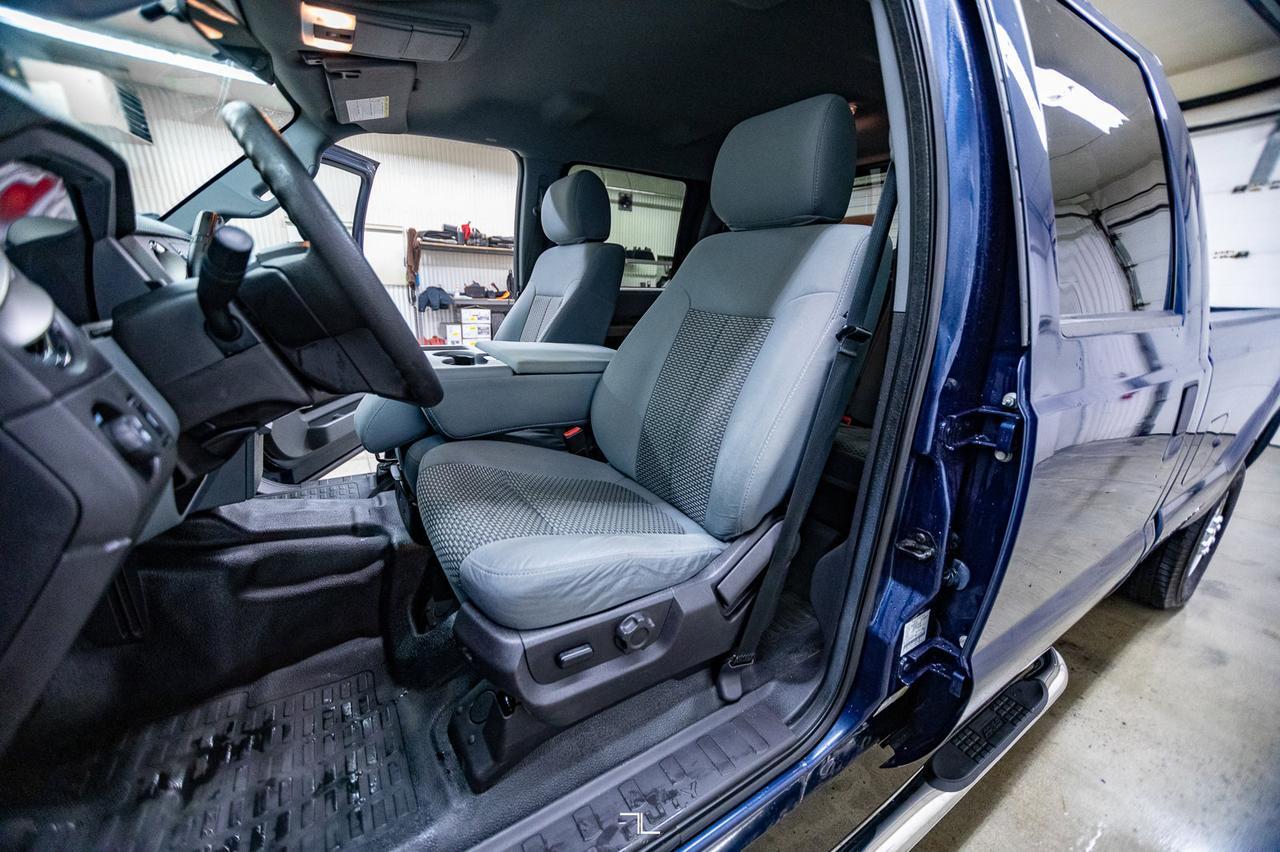 2016 Ford F-250 4x4 Crew Cab XLT Longbox Red Deer AB