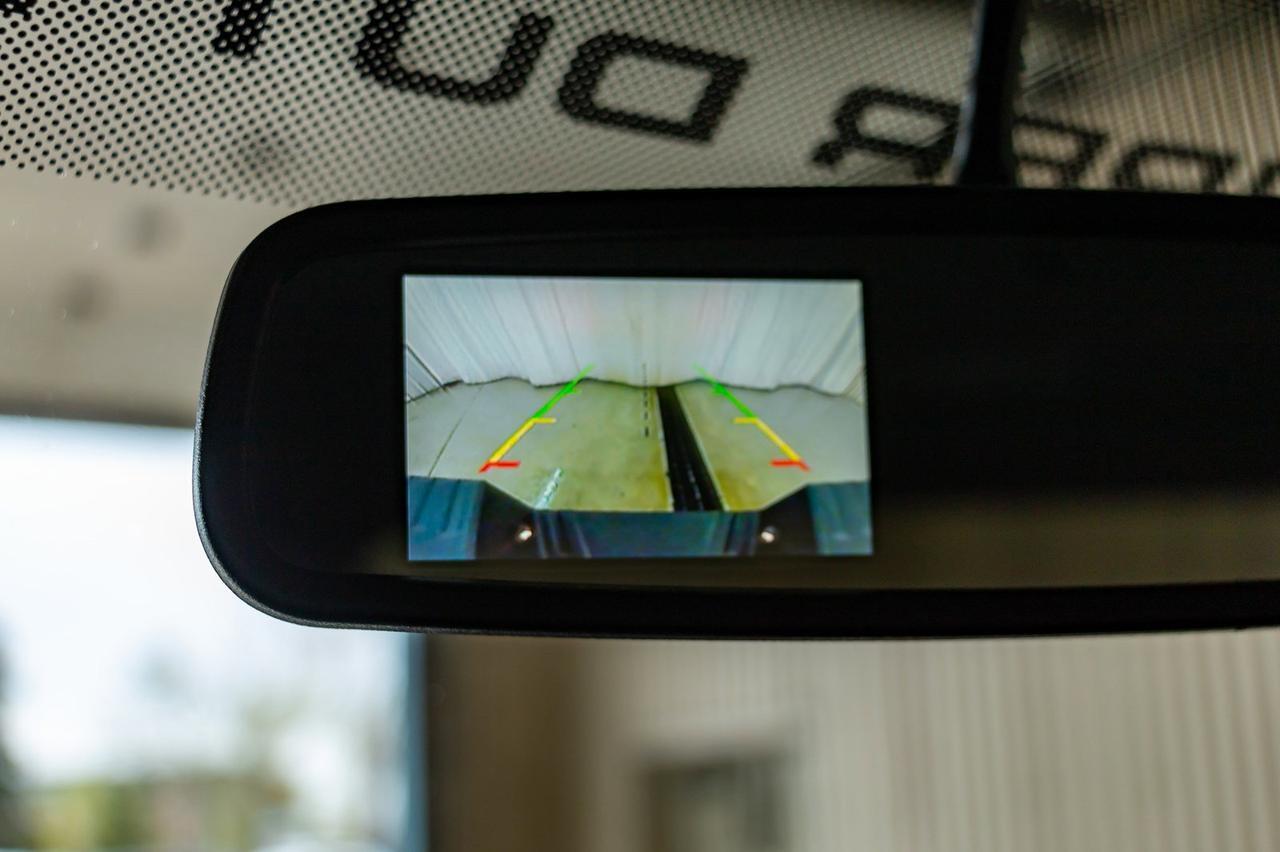 2016 Ford F-250 4x4 Crew Cab XLT Red Deer AB