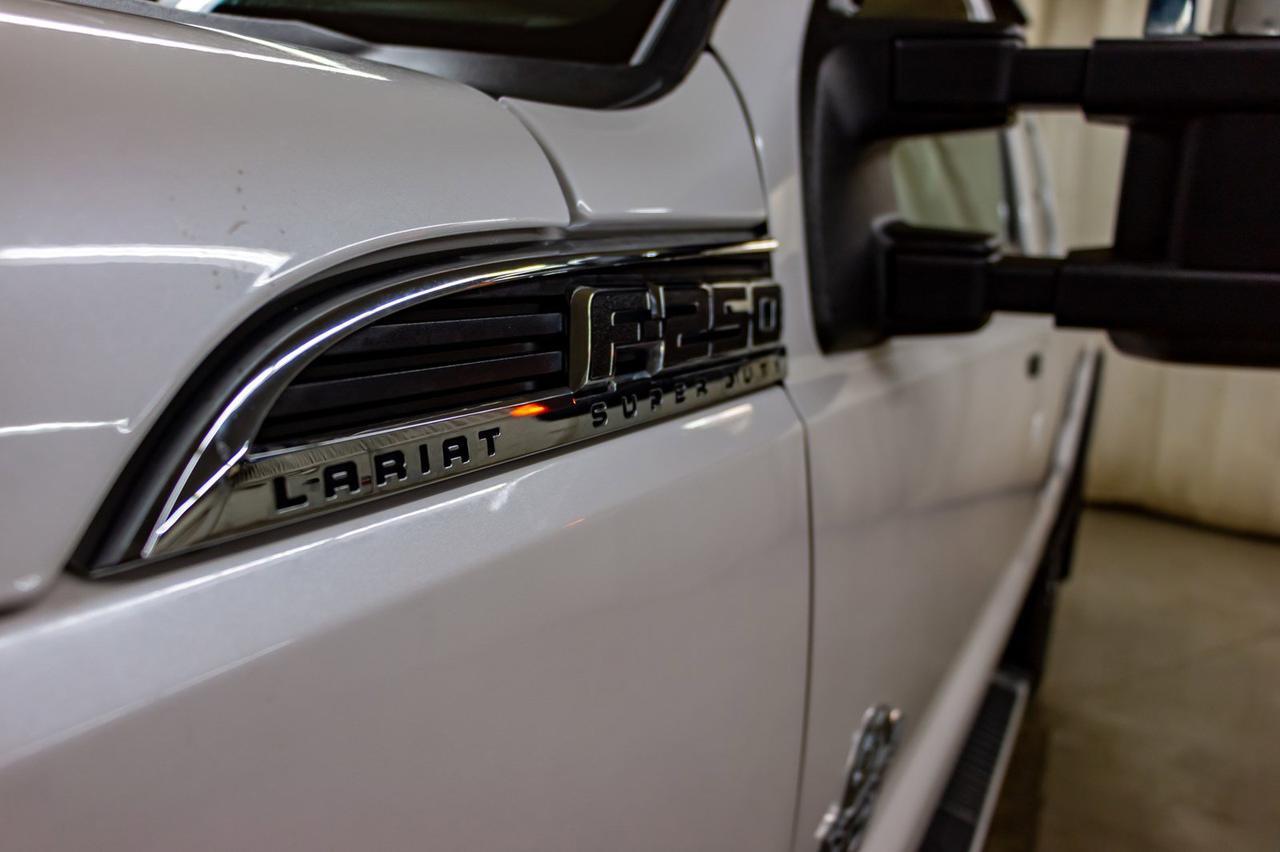 2016 Ford F-250 4x4 Super Cab Lariat Diesel Leather Nav BCam Red Deer AB