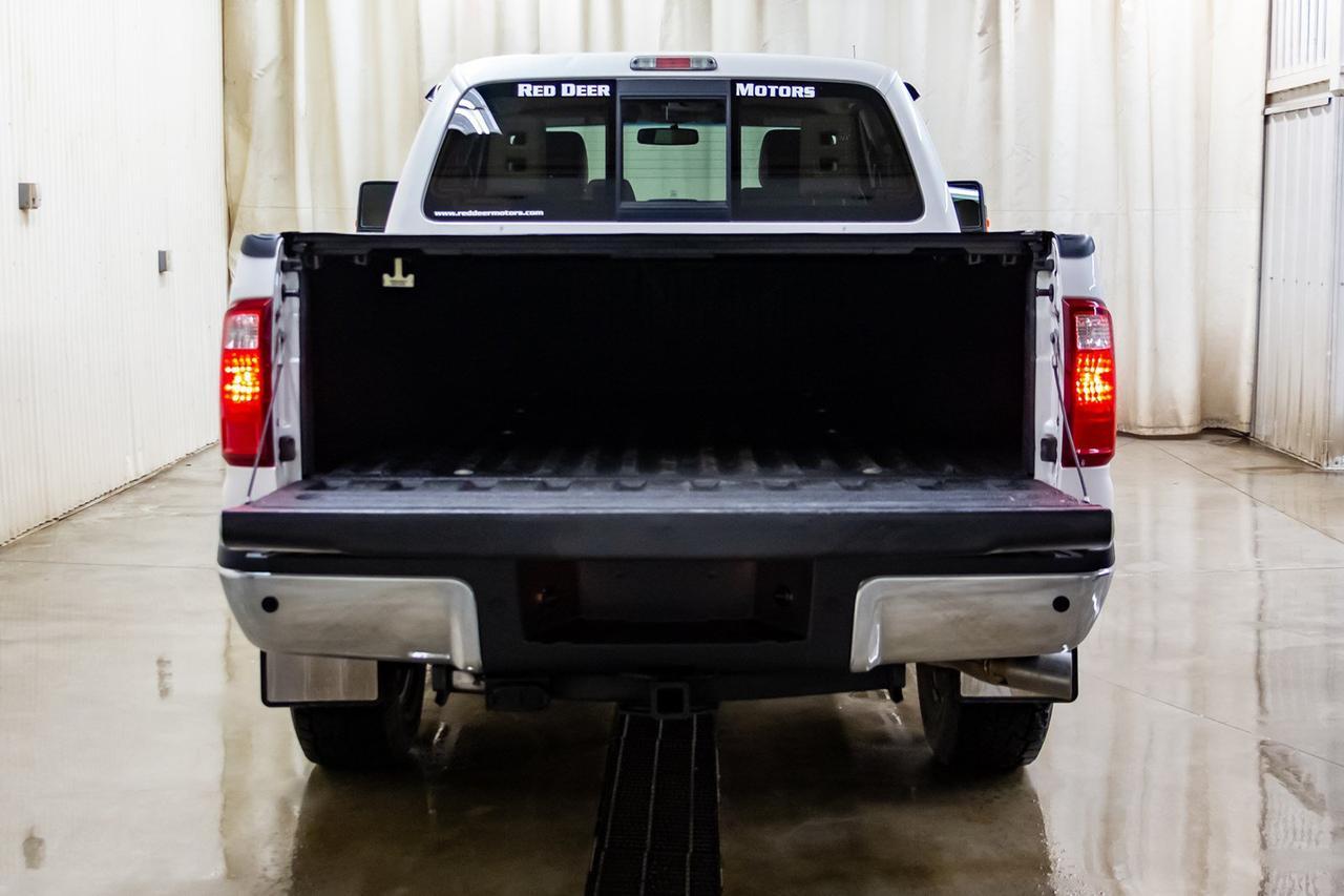 2016 Ford F-250 4x4 Super Cab Lariat Diesel Leather Nav BCam Red Deer AB