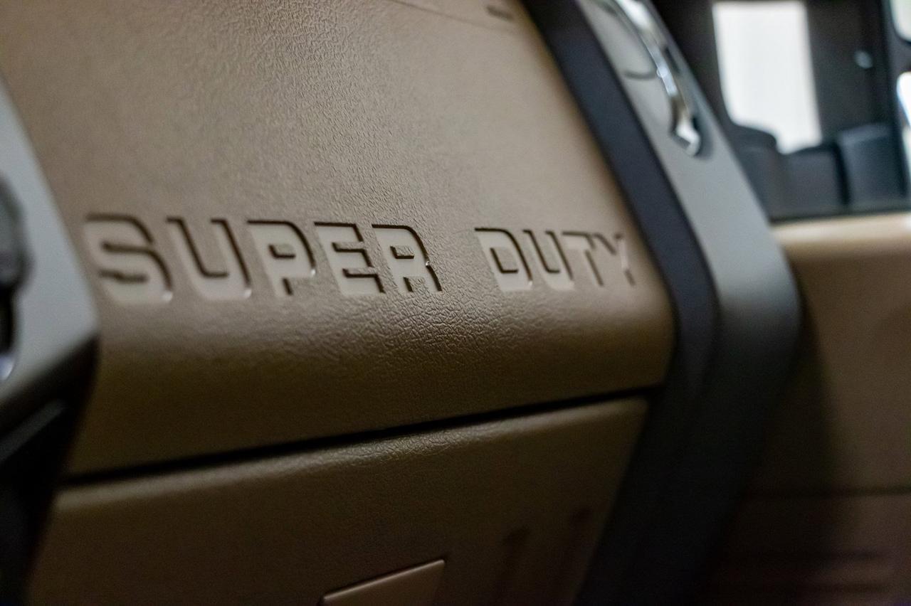 2016 Ford F-250 4x4 Super Cab Lariat Diesel Leather Nav BCam Red Deer AB