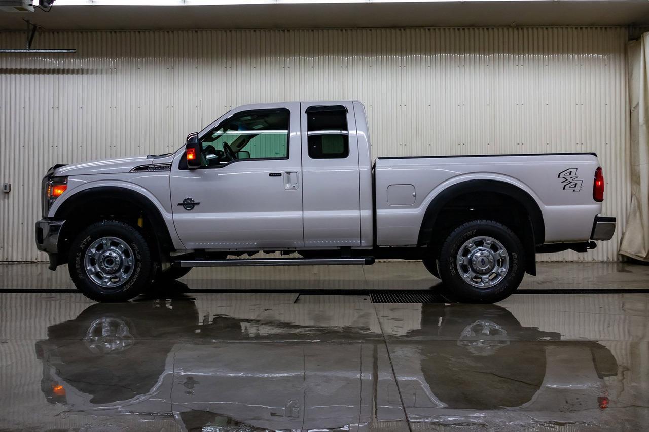 2016 Ford F-250 4x4 Super Cab Lariat Diesel Leather Nav BCam Red Deer AB