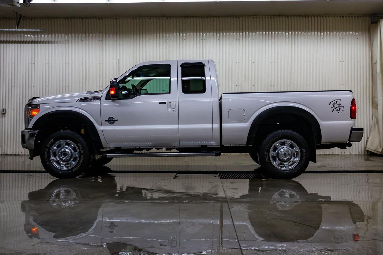 2016 Ford F-250 4x4 Super Cab Lariat Diesel Leather Nav BCam Red Deer AB