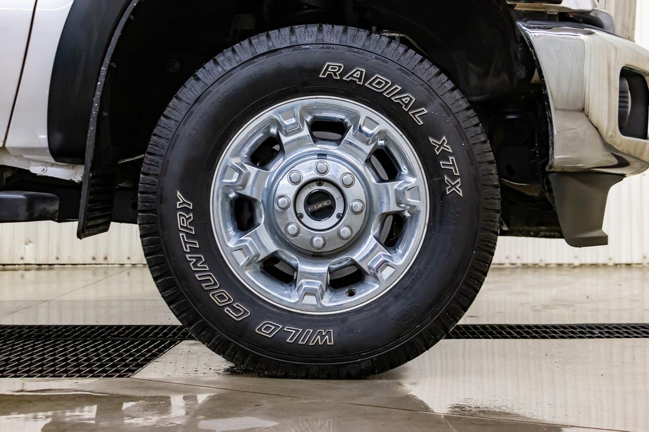 2016 Ford F-250 4x4 Super Cab Lariat Diesel Leather Nav BCam Red Deer AB