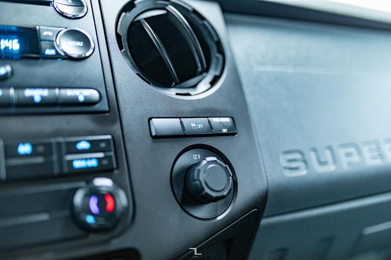 2016 Ford F-250 4x4 Super Cab XL Longbox Red Deer AB