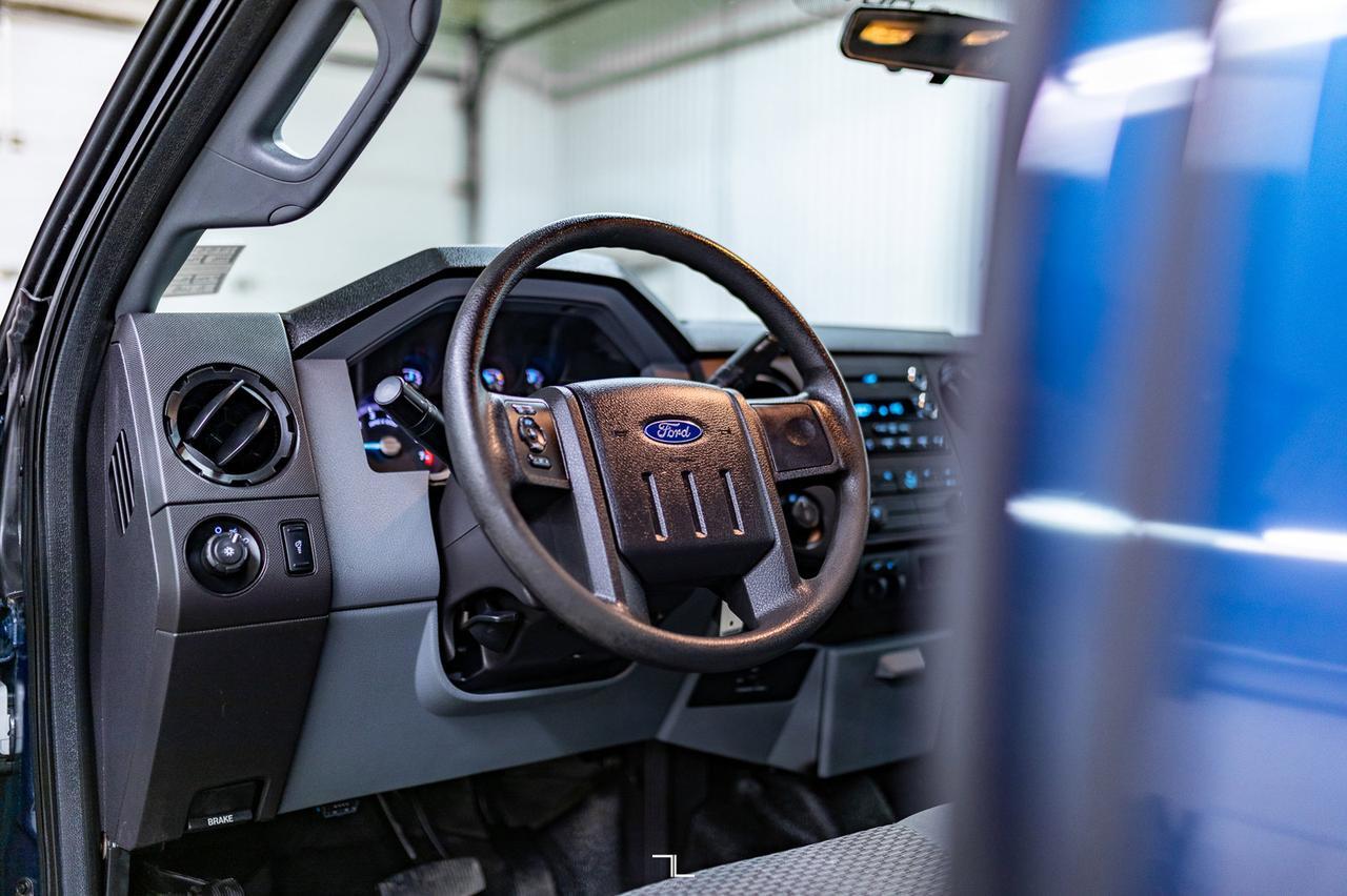 2016 Ford F-250 4x4 Super Cab XL Longbox Red Deer AB