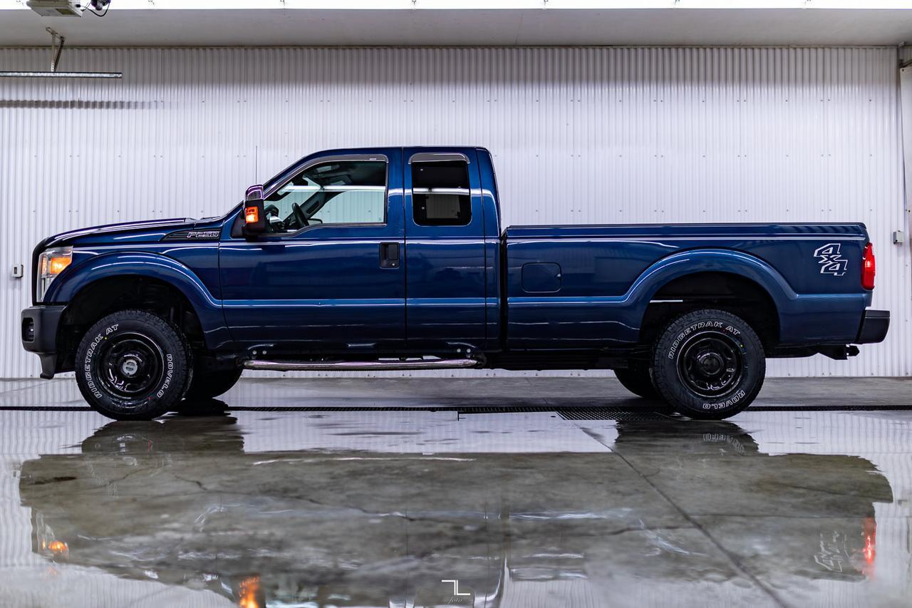 2016 Ford F-250 4x4 Super Cab XL Longbox Red Deer AB