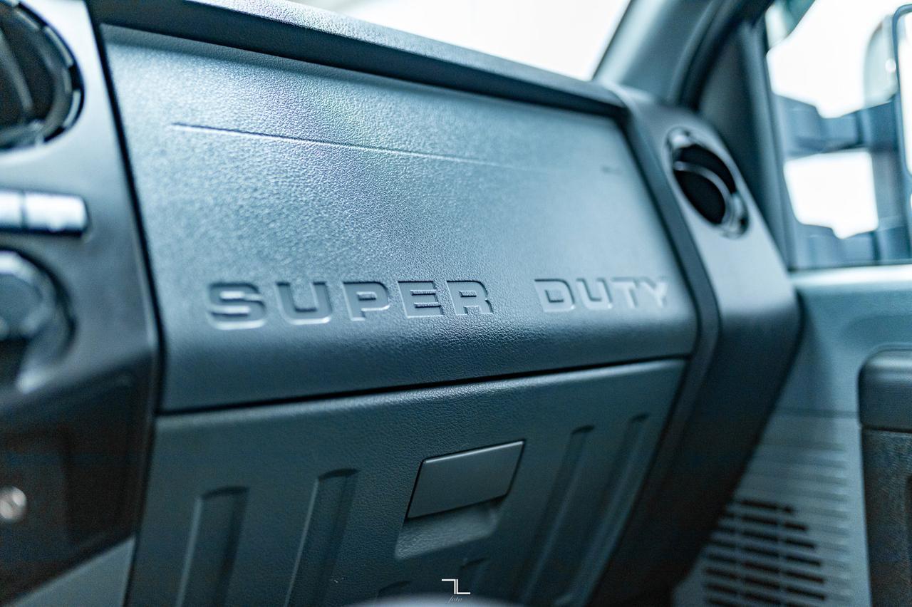 2016 Ford F-250 4x4 Super Cab XL Longbox Red Deer AB