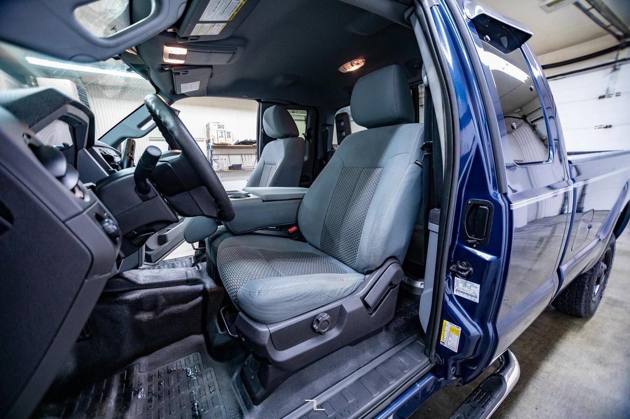 2016 Ford F-250 4x4 Super Cab XL Longbox Red Deer AB