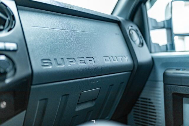 2016 Ford F-250 4x4 Super Cab XL Longbox Red Deer AB