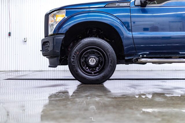 2016 Ford F-250 4x4 Super Cab XL Longbox Red Deer AB