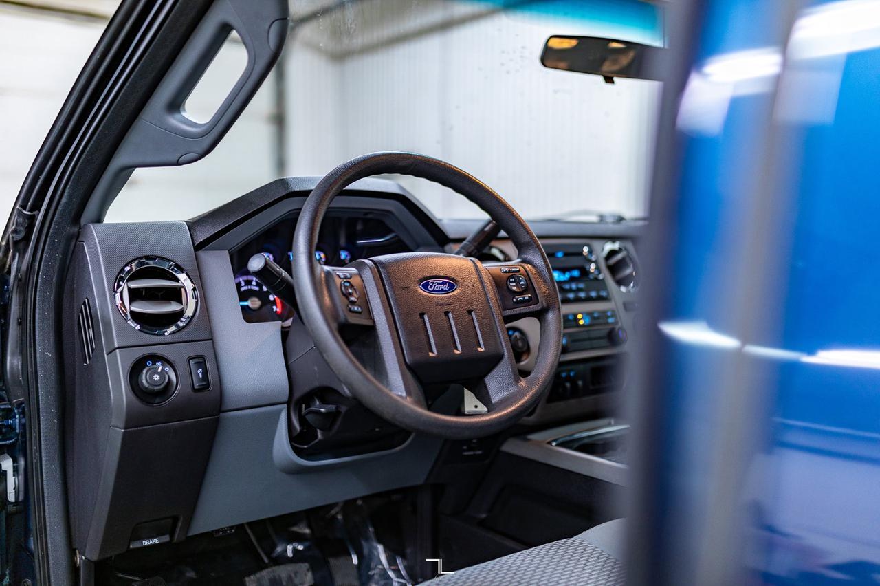 2016 Ford F-250 4x4 Super Cab XLT Longbox Red Deer AB