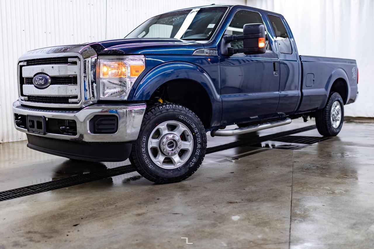 2016 Ford F-250 4x4 Super Cab XLT Longbox Red Deer AB