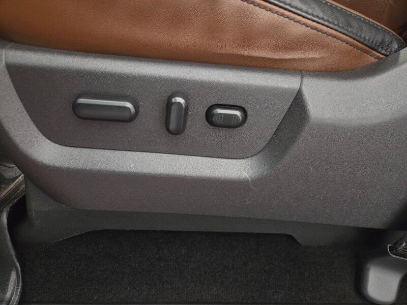 2016 Ford F-250 Platinum BDS Lift Fox Shocks 12in Touch Screen 6.7L Diesel GPS Camera FREE WARRANTY Arlington TX