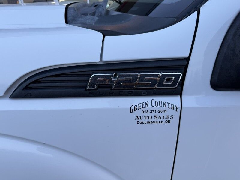 2016 Ford F-250 w/ Tommy Gate XL Collinsville OK