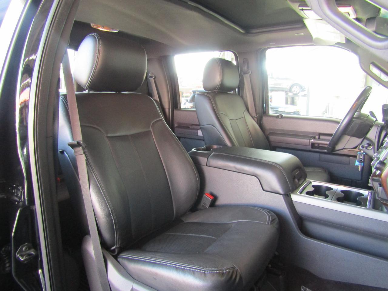 2016 Ford F-350 4WD Crew Cab 156 Lariat Grand Prairie TX