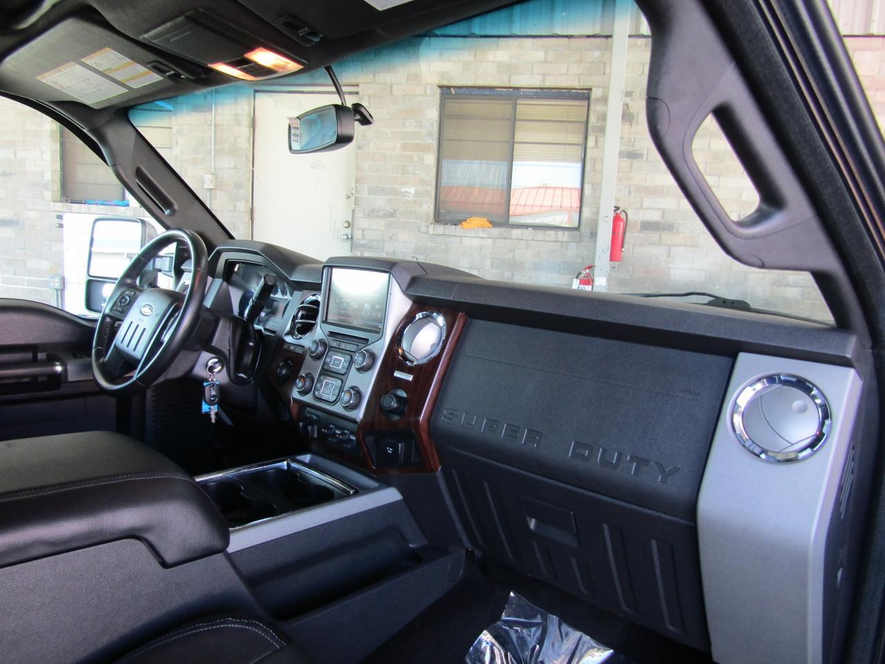 2016 Ford F-350 4WD Crew Cab 156 Lariat Grand Prairie TX