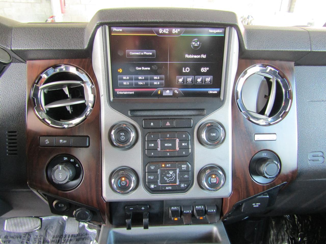 2016 Ford F-350 4WD Crew Cab 156 Lariat Grand Prairie TX