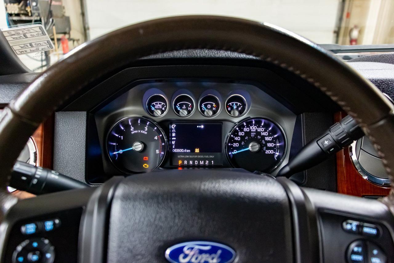 2016 Ford F-350 4x4 Crew Cab King Ranch Diesel Leather Nav BCam Red Deer AB