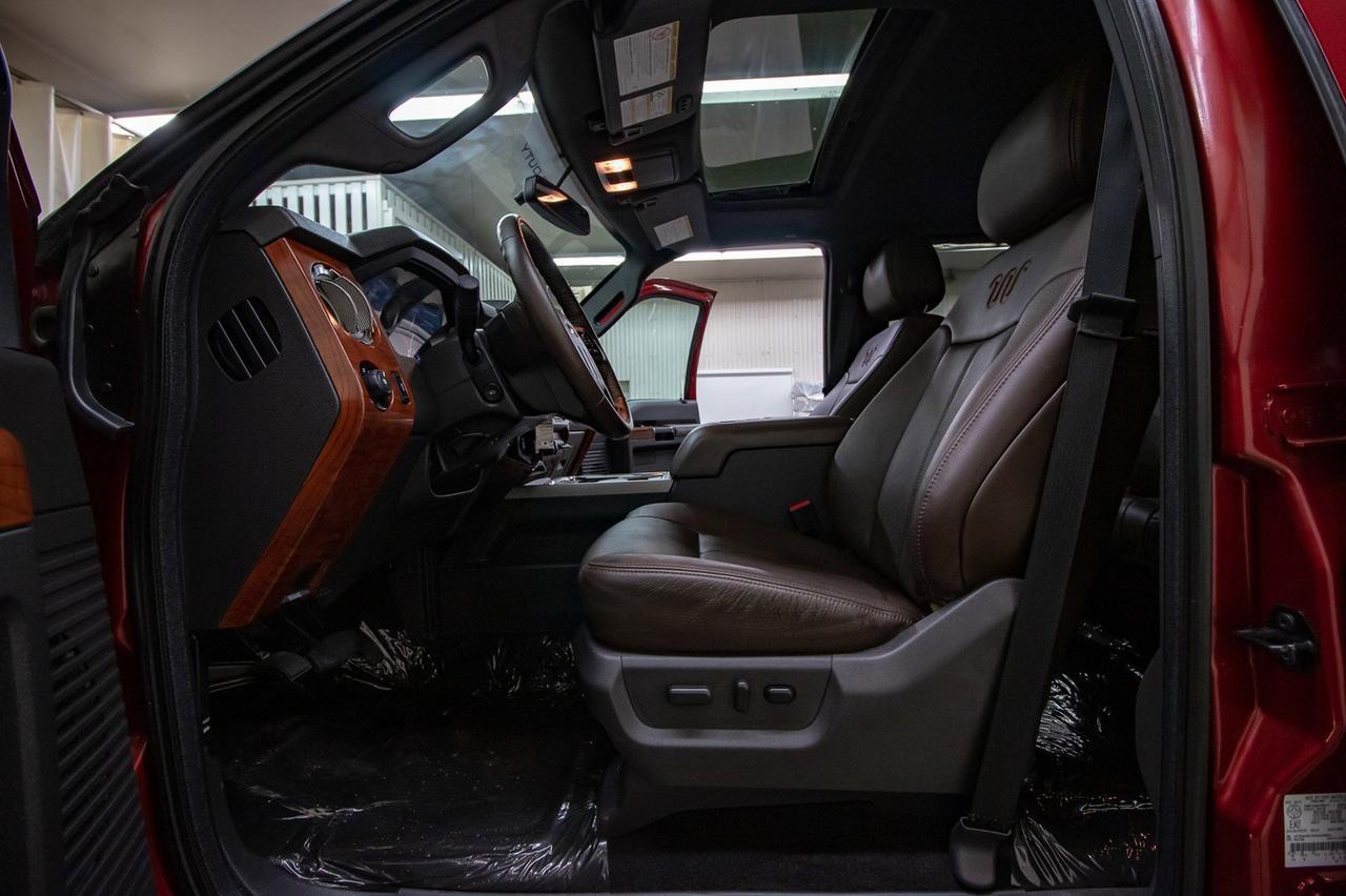 2016 Ford F-350 4x4 Crew Cab King Ranch Diesel Leather Roof Nav Red Deer AB