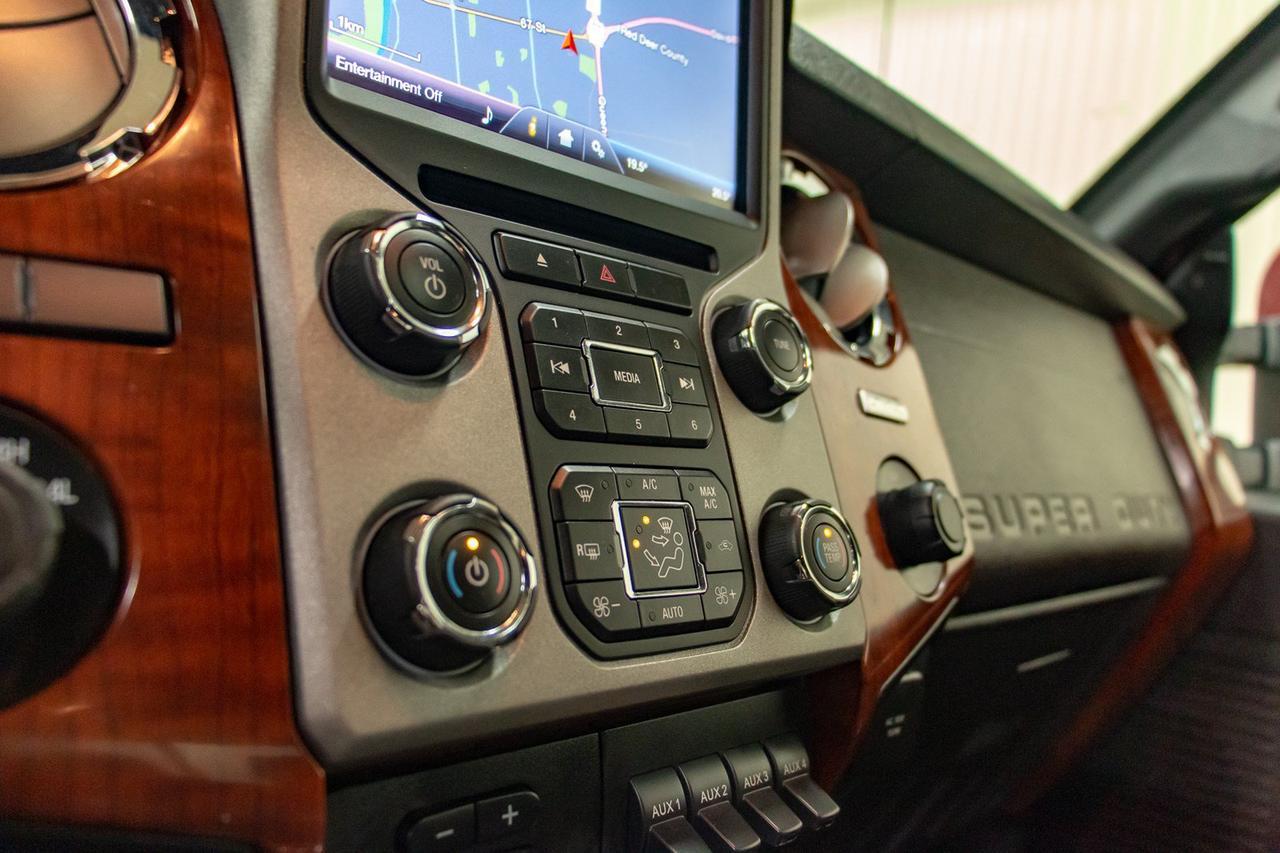2016 Ford F-350 4x4 Crew Cab King Ranch Diesel Leather Roof Nav Red Deer AB