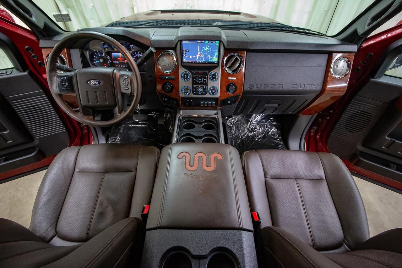 2016 Ford F-350 4x4 Crew Cab King Ranch Diesel Leather Roof Nav Red Deer AB