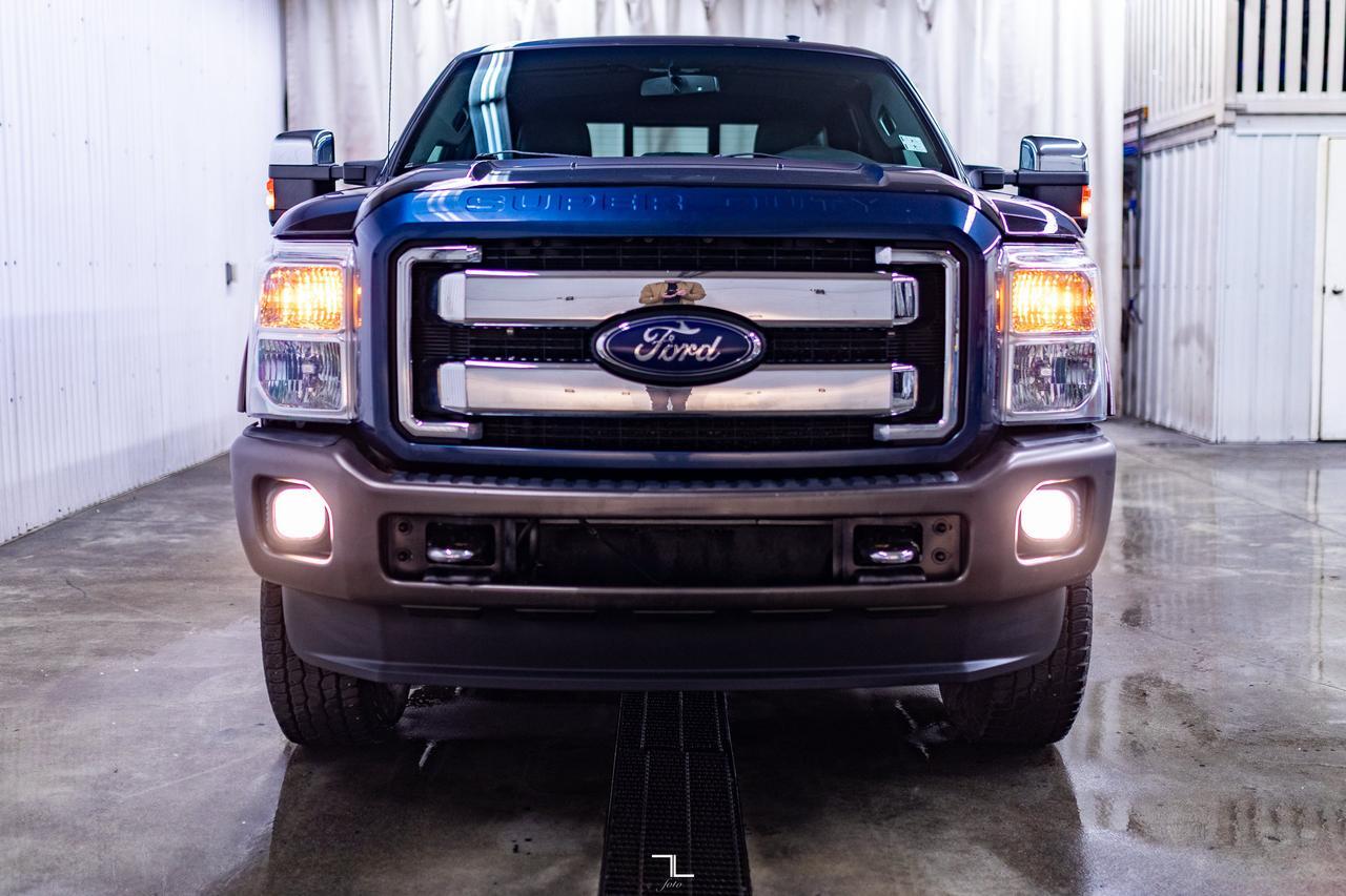 2016 Ford F-350 4x4 Crew Cab King Ranch FX4 Diesel Leather Roof Nav Red Deer AB