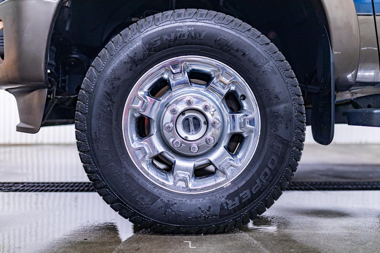 2016 Ford F-350 4x4 Crew Cab King Ranch FX4 Diesel Leather Roof Nav Red Deer AB