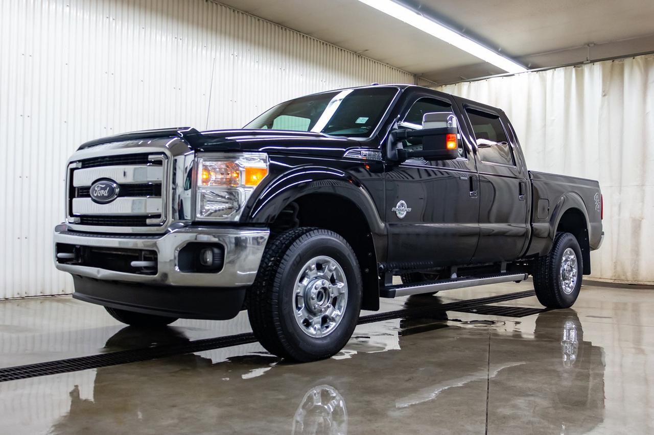 2016 Ford F-350 4x4 Crew Cab Lariat Diesel Leather Roof Nav Red Deer AB