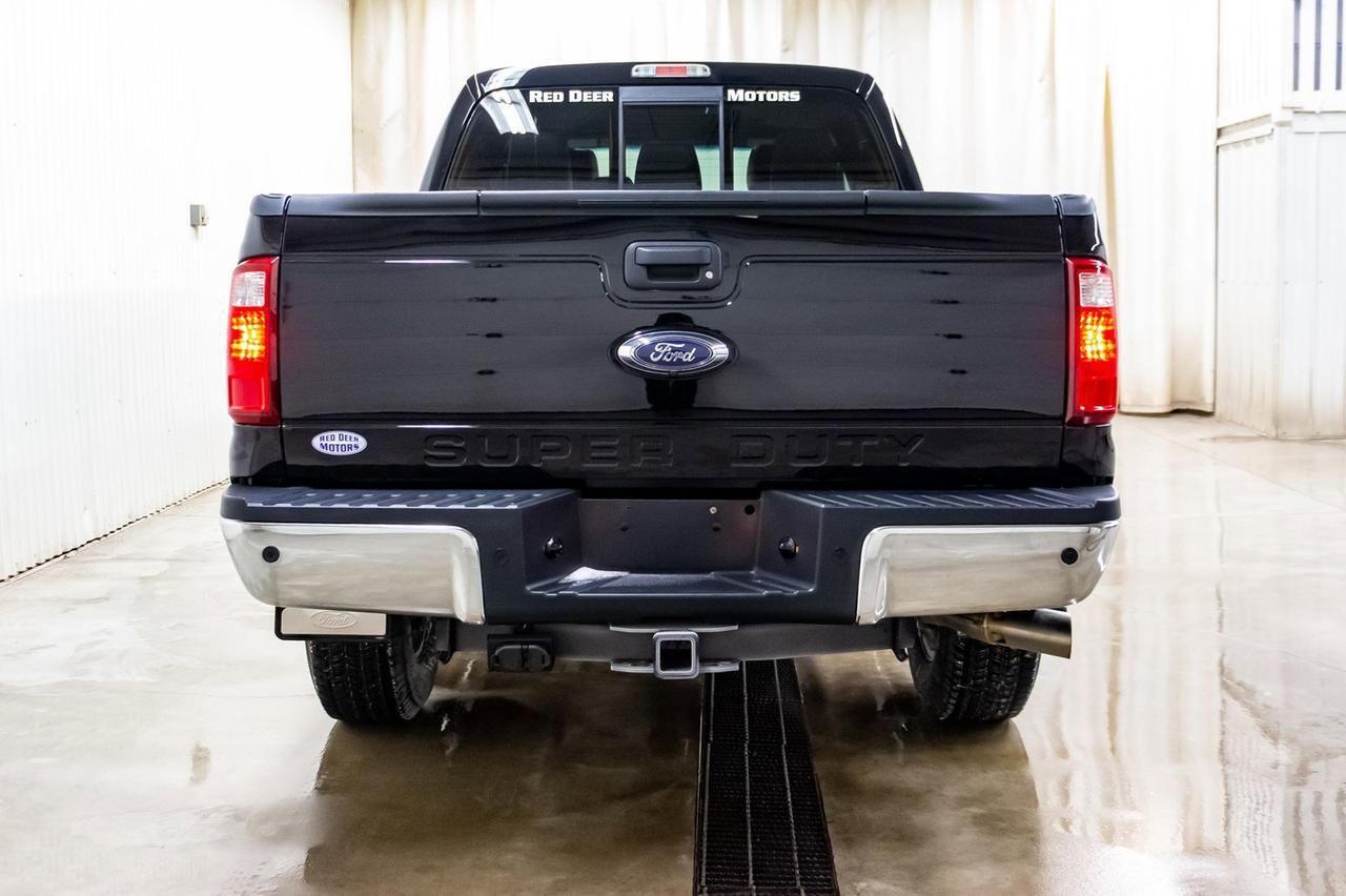 2016 Ford F-350 4x4 Crew Cab Lariat Diesel Leather Roof Nav Red Deer AB