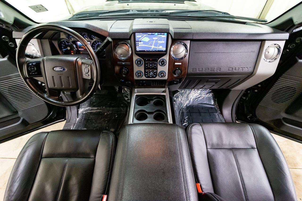 2016 Ford F-350 4x4 Crew Cab Lariat Diesel Leather Roof Nav Red Deer AB