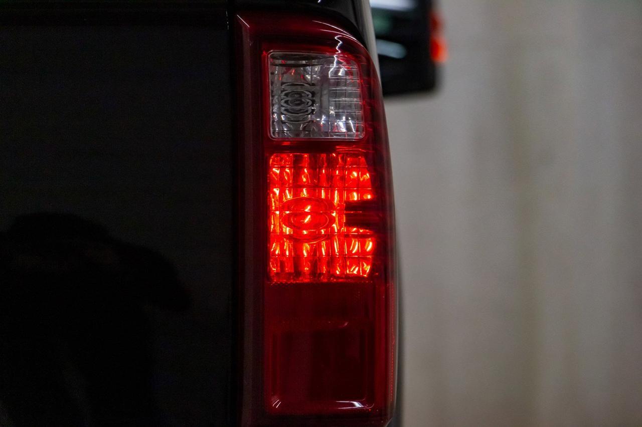 2016 Ford F-350 4x4 Crew Cab Lariat Diesel Leather Roof Nav Red Deer AB