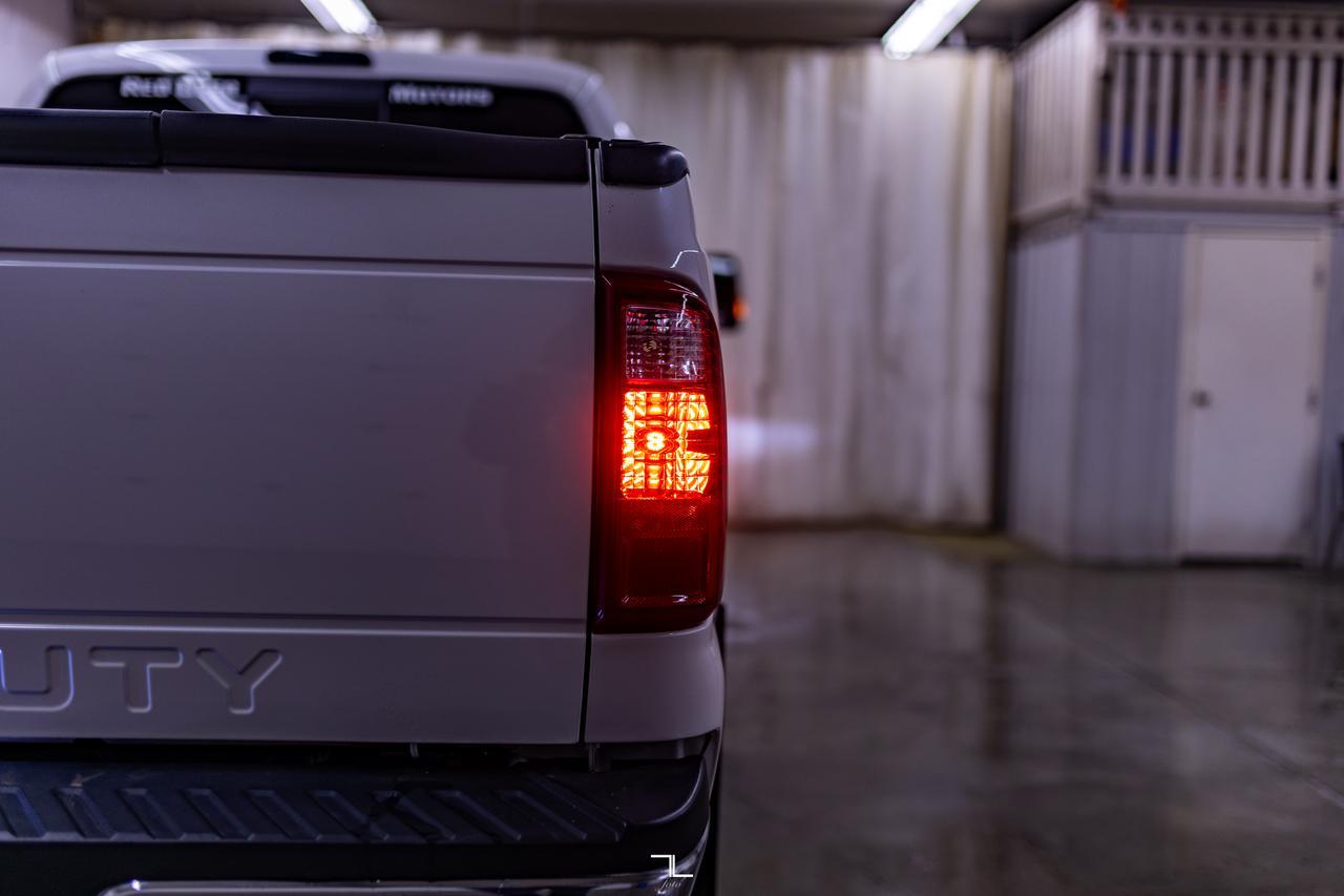 2016 Ford F-350 4x4 Crew Cab Lariat Diesel Leather Roof Nav Red Deer AB