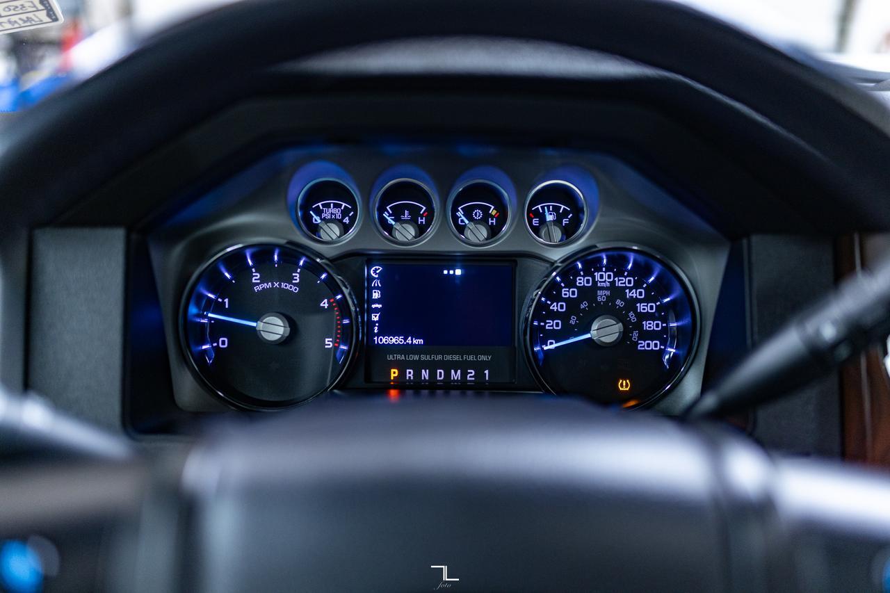 2016 Ford F-350 4x4 Crew Cab Lariat Diesel Leather Roof Nav Red Deer AB