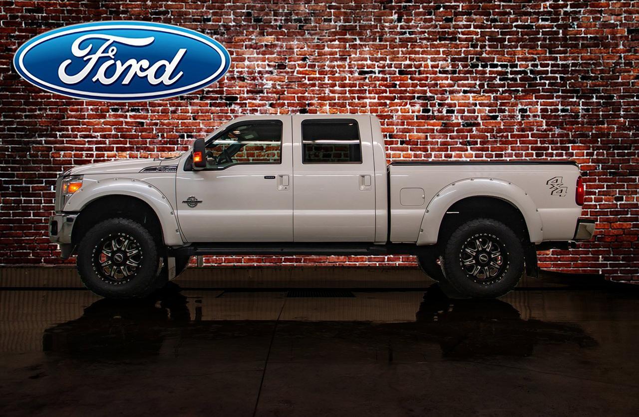 2016 Ford F-350 4x4 Crew Cab Lariat Diesel Lift Wheels